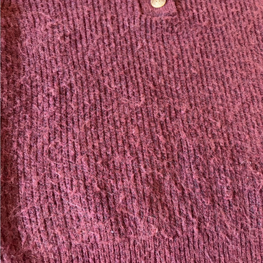 Truth by Republic sweater - Picture 2 of 4